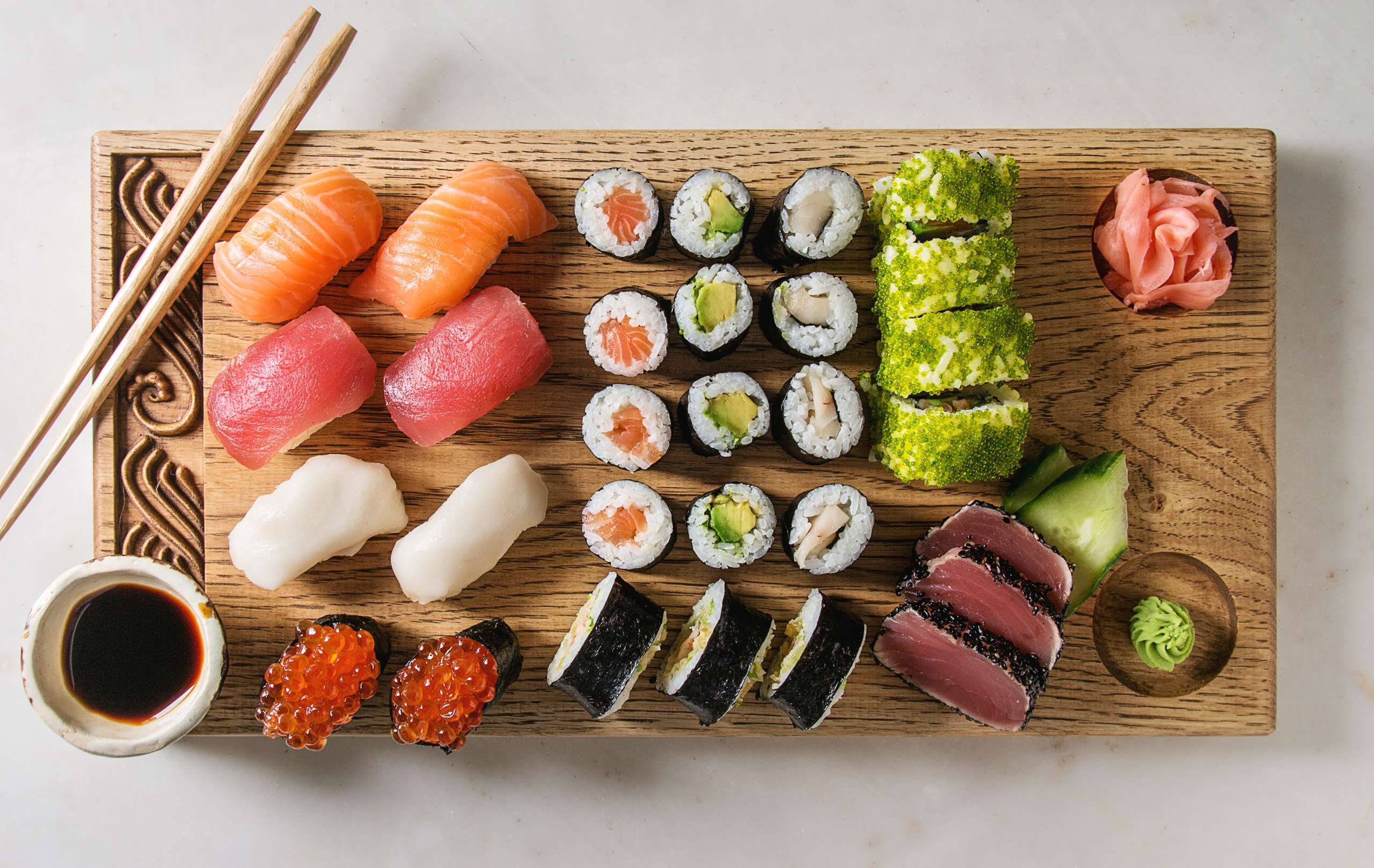 Sushi set menu